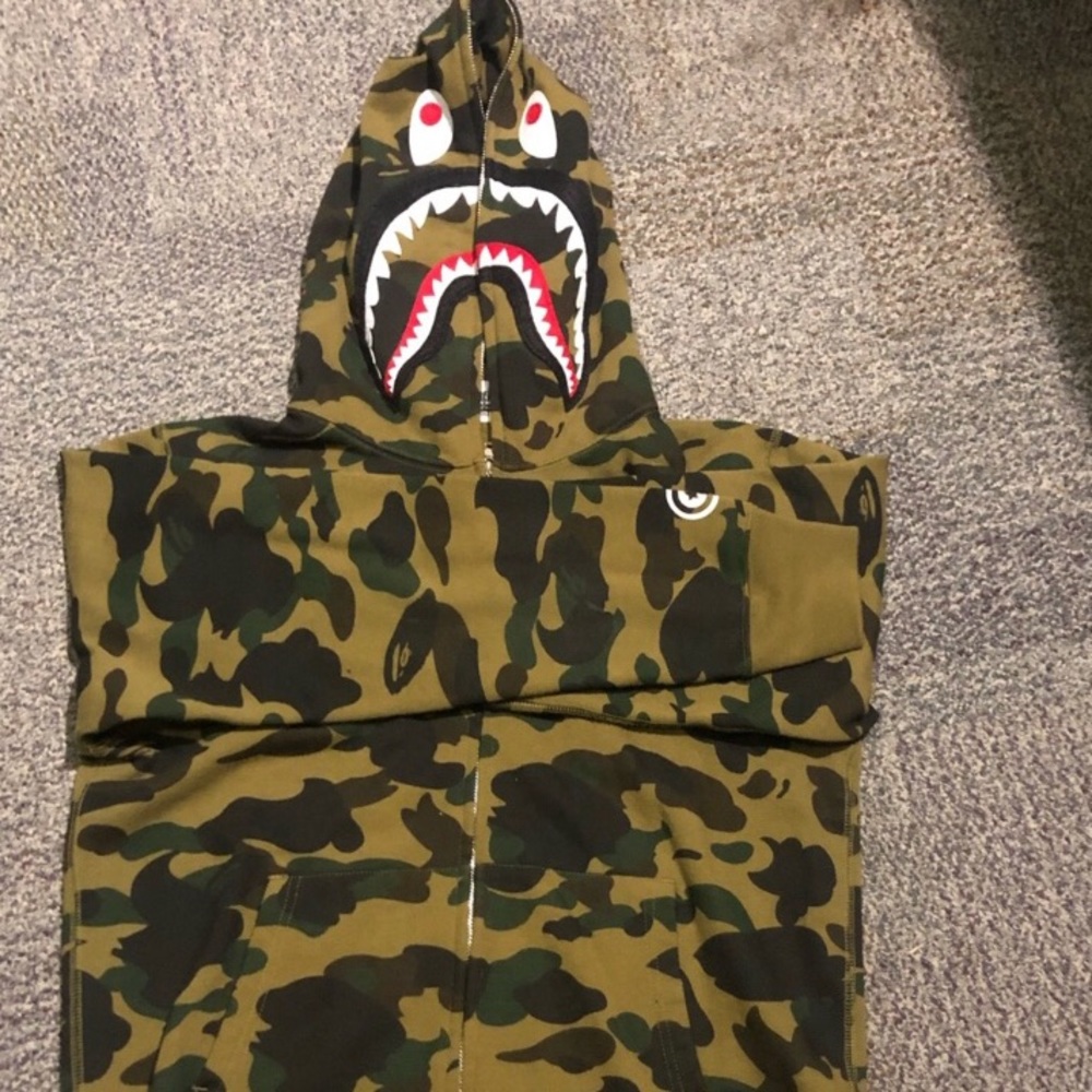 GREEN CAMO BAPE HOODIE